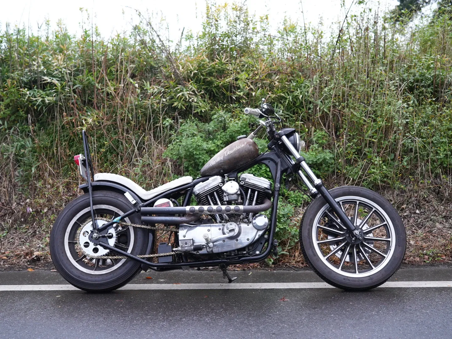 ‘92 XLH883Deluxe SPORTSTER RIGID